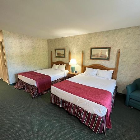 Colonel Williams Resort And Suites Lake George Exterior foto
